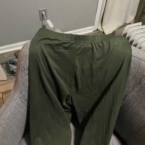 Just be green leggings